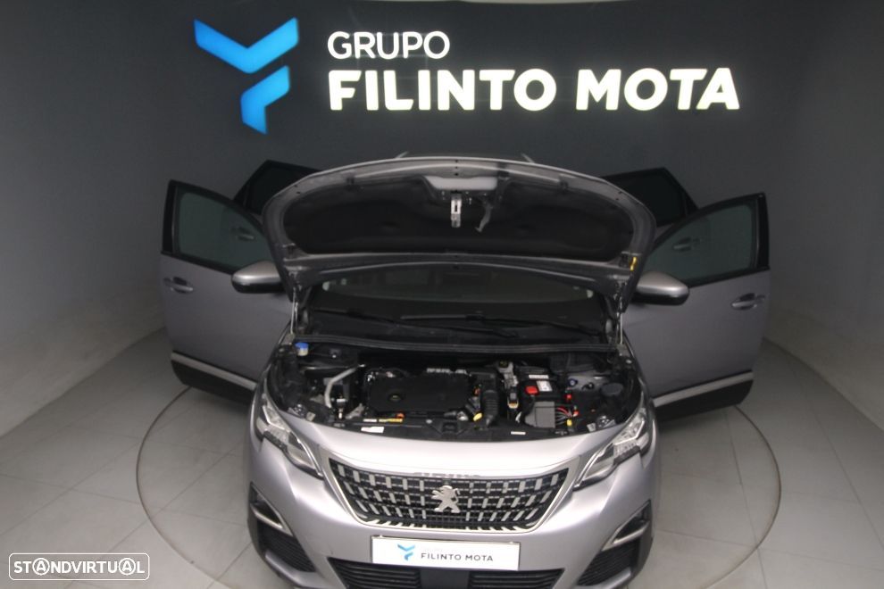 Peugeot 5008 1.5 BlueHDi Allure EAT8 - 12