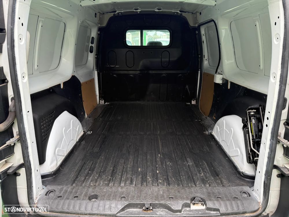 Renault KANGOO MAXI 3L 95CV - 8
