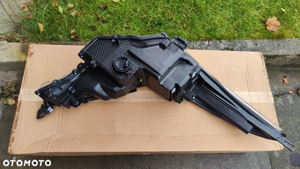 Toyota C-HR 16-19 Lampa Przód Przednia Lewa Full LED Oryginał Nieklejona - 7