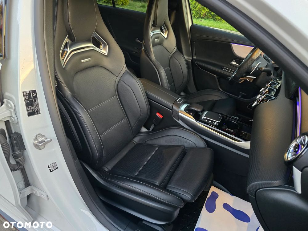 Mercedes-Benz Klasa A 45 S AMG 4-Matic 8G-DCT - 26