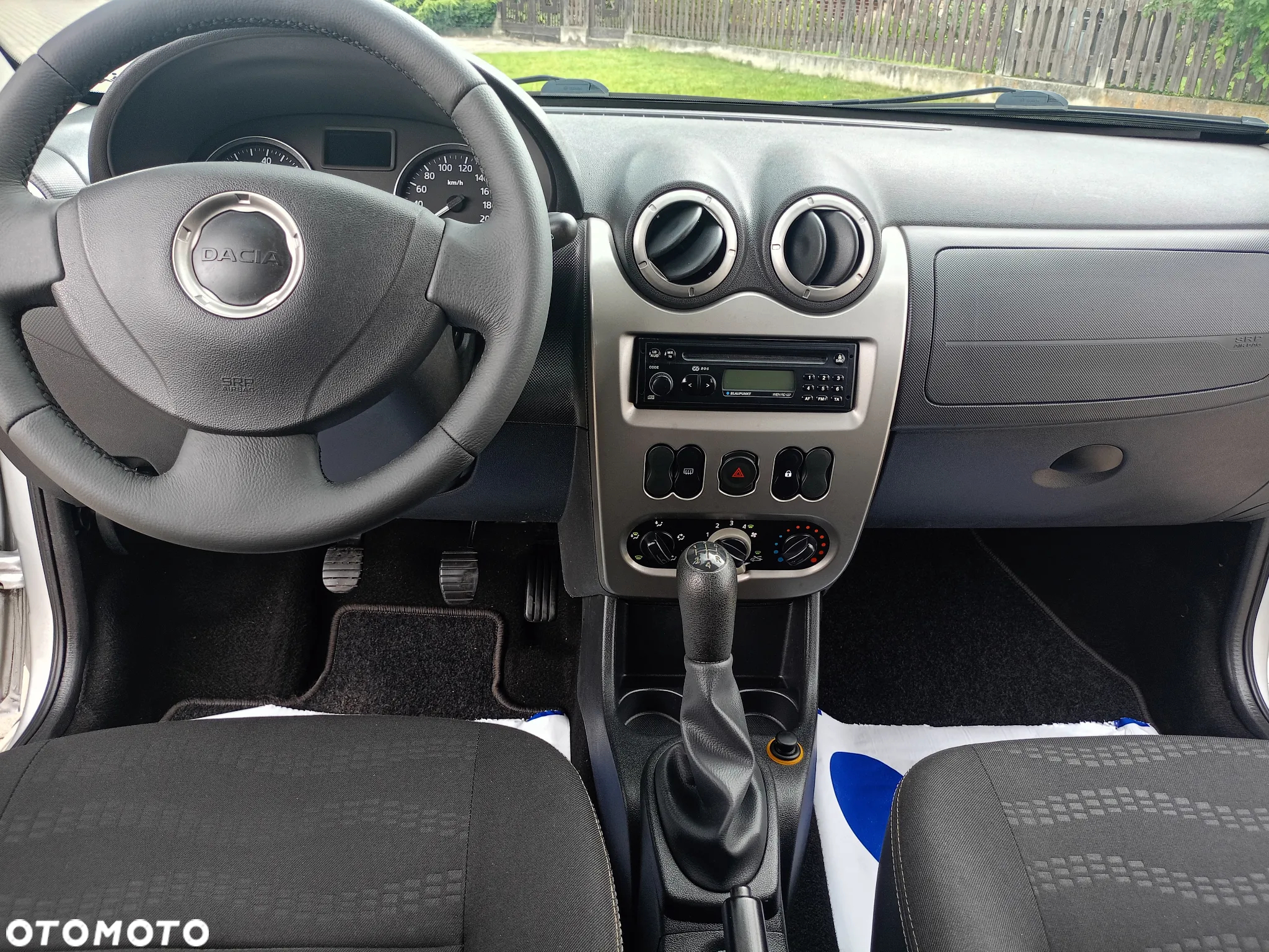 Dacia Sandero Stepway 1.6 - 18