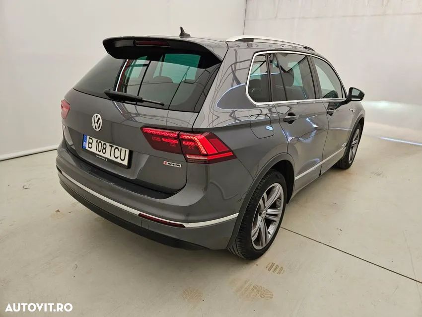 Volkswagen Tiguan - 3