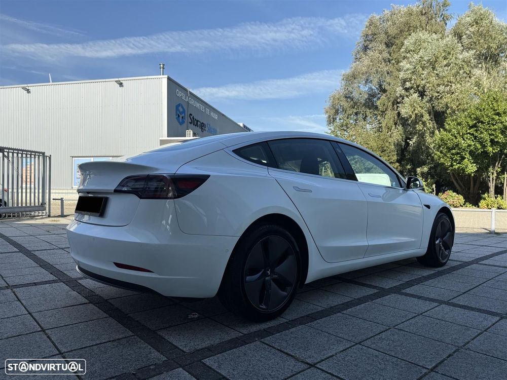 Tesla Model 3 Standard Range Plus RWD - 5