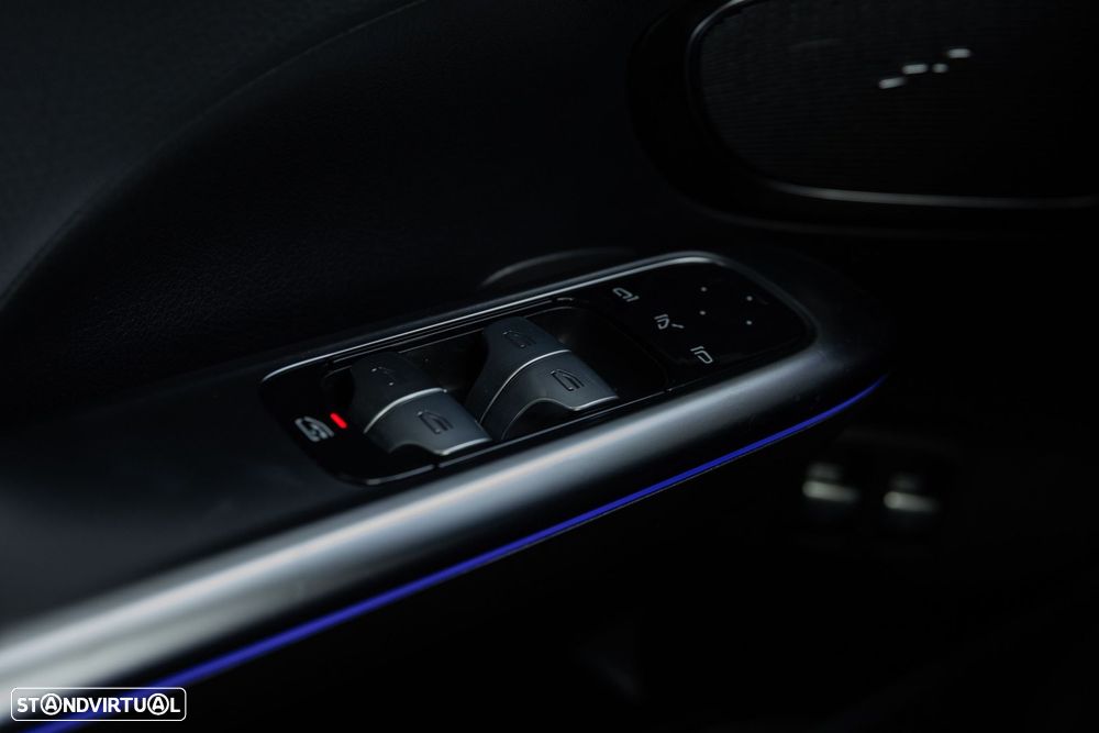 Mercedes-Benz C 300 e 9G-TRONIC AMG Line Advanced - 54