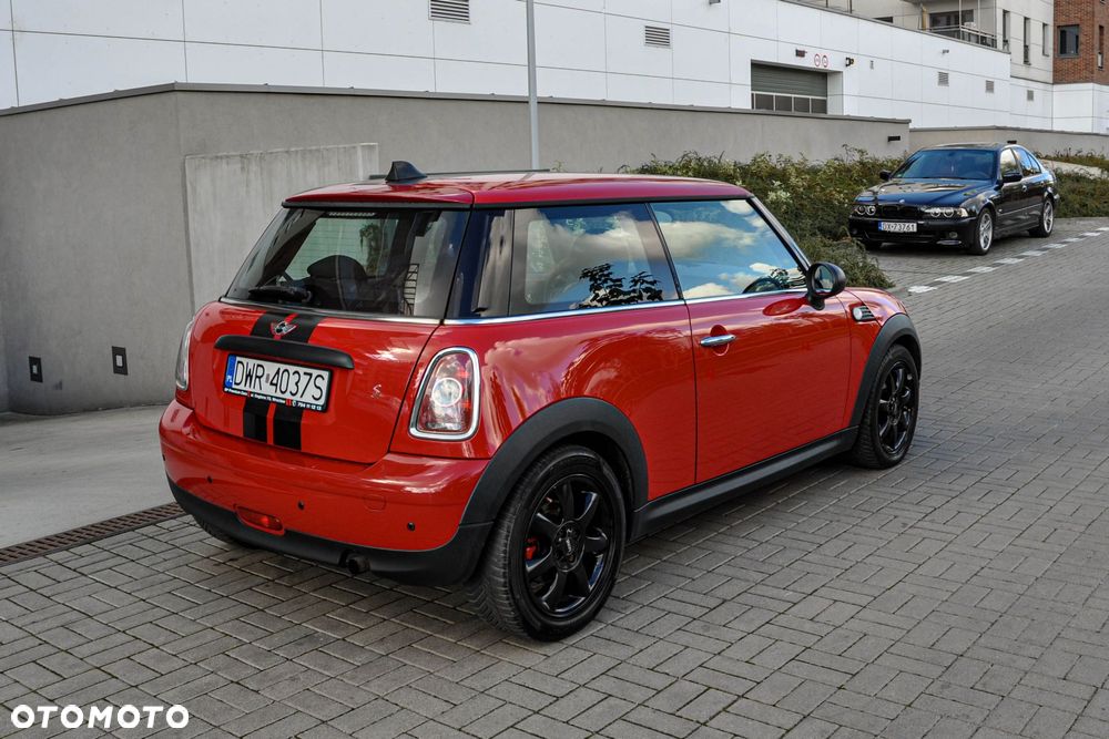 MINI ONE - 4