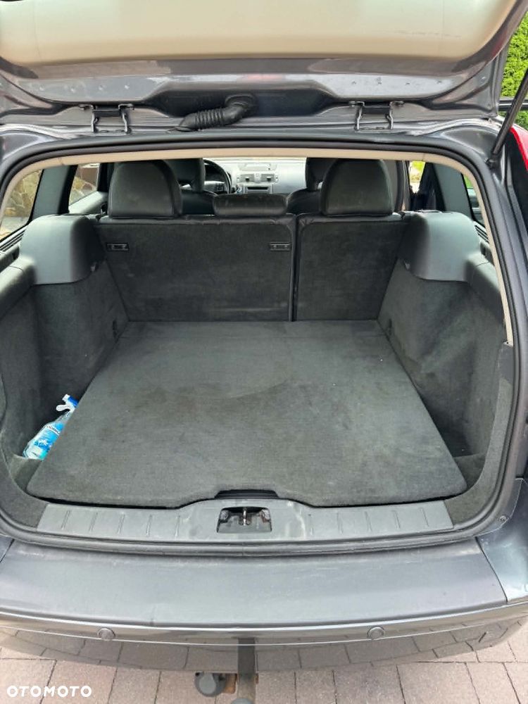 Volvo V50 D5 DPF Kinetic - 5