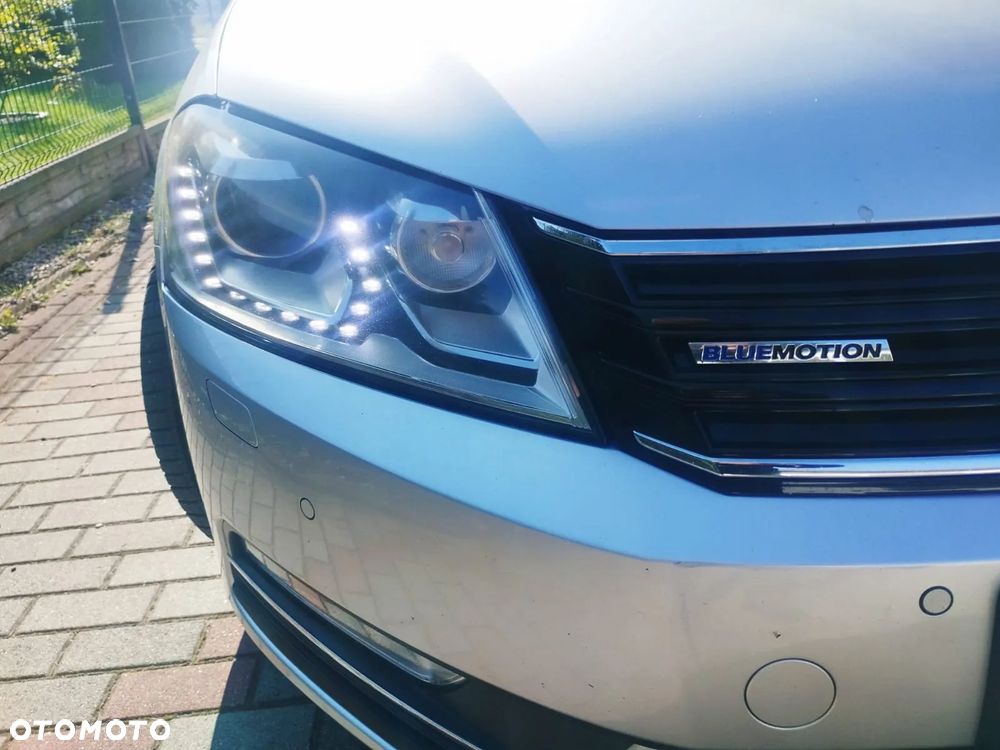 Volkswagen Passat 1.6 TDI Comfortline - 19