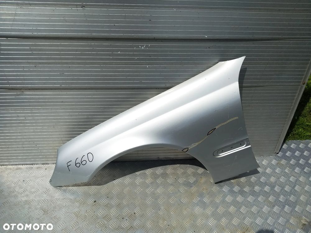 F660 BŁOTNIK MERCEDES W211 211 - 1