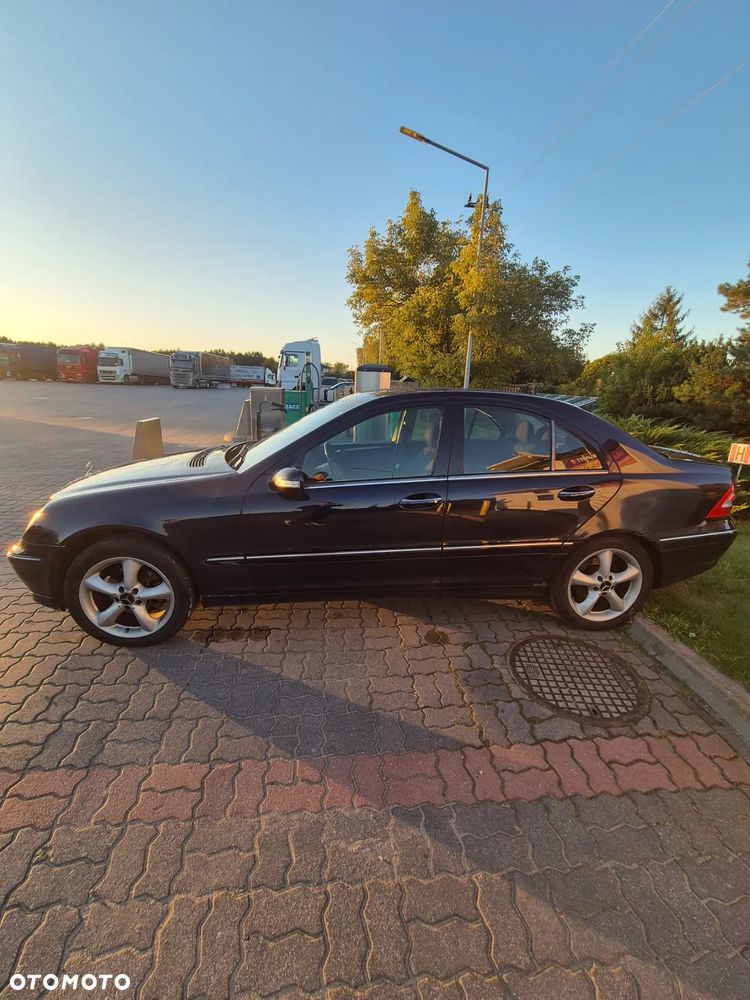 Mercedes-Benz Klasa C - 8