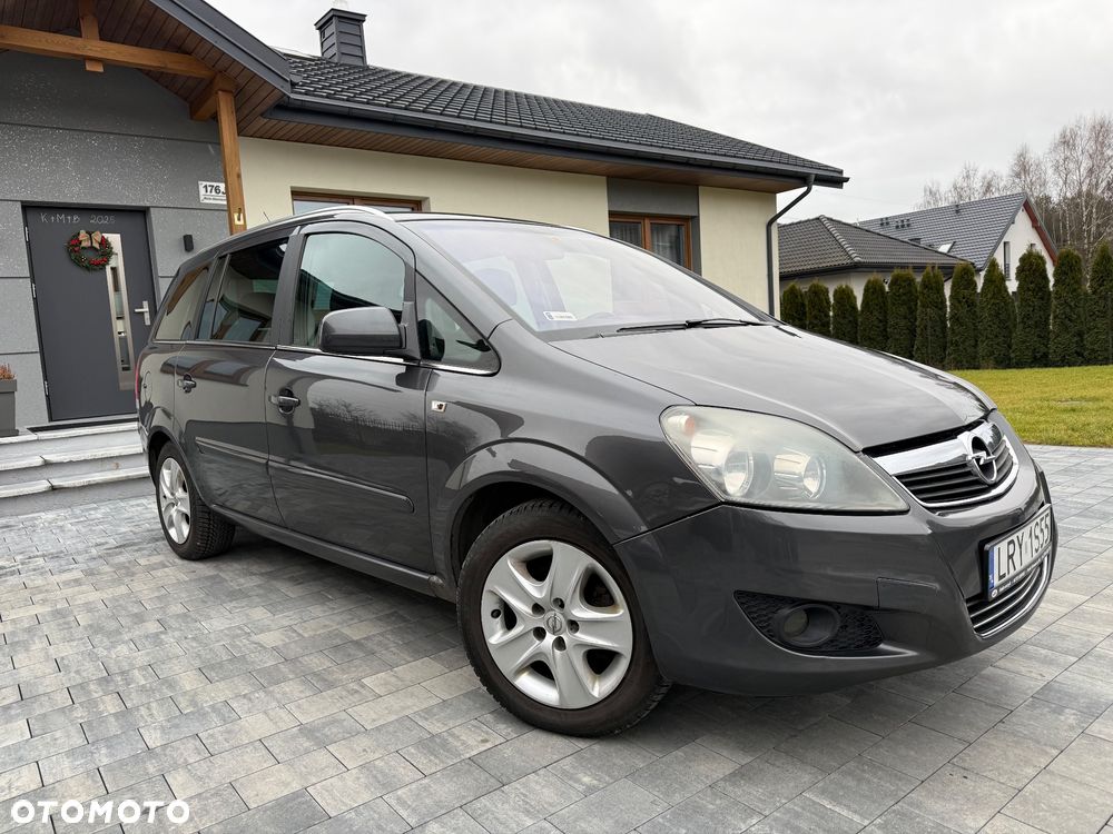 Opel Zafira 1.8 Family - 2