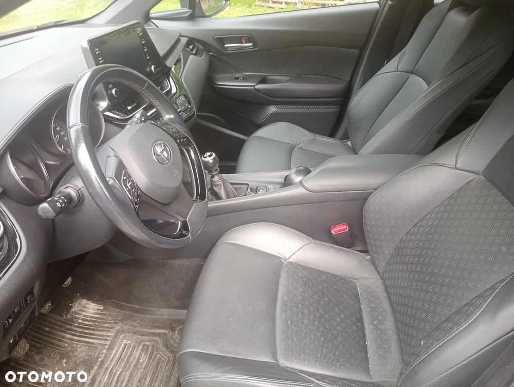 Toyota C-HR 1.2 T Dynamic - 4