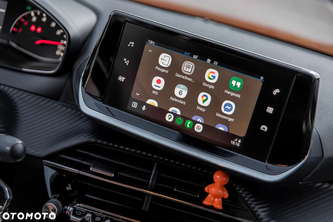 Peugeot 2008 1.2 PureTech Allure Pack S&S - 33