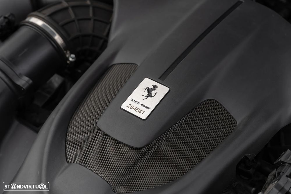 Ferrari Roma Standard - 30