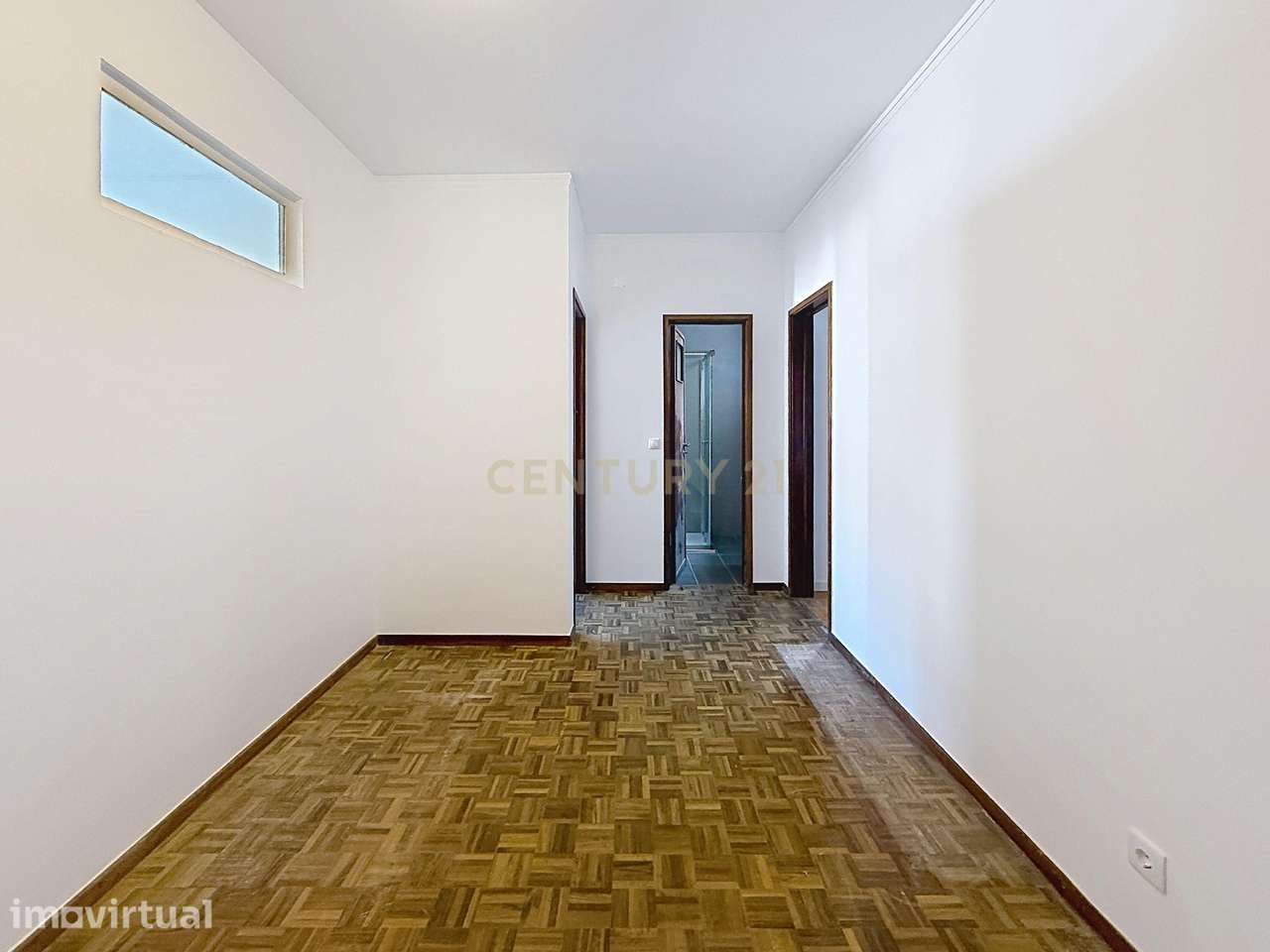 T1+1 Renovado no Centro da Nazaré | Pronto a Habitar | 225.000€ - Grande imagem: 5/16