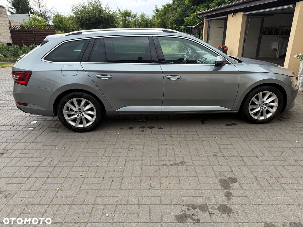Skoda Superb 1.6 TDI Style - 6