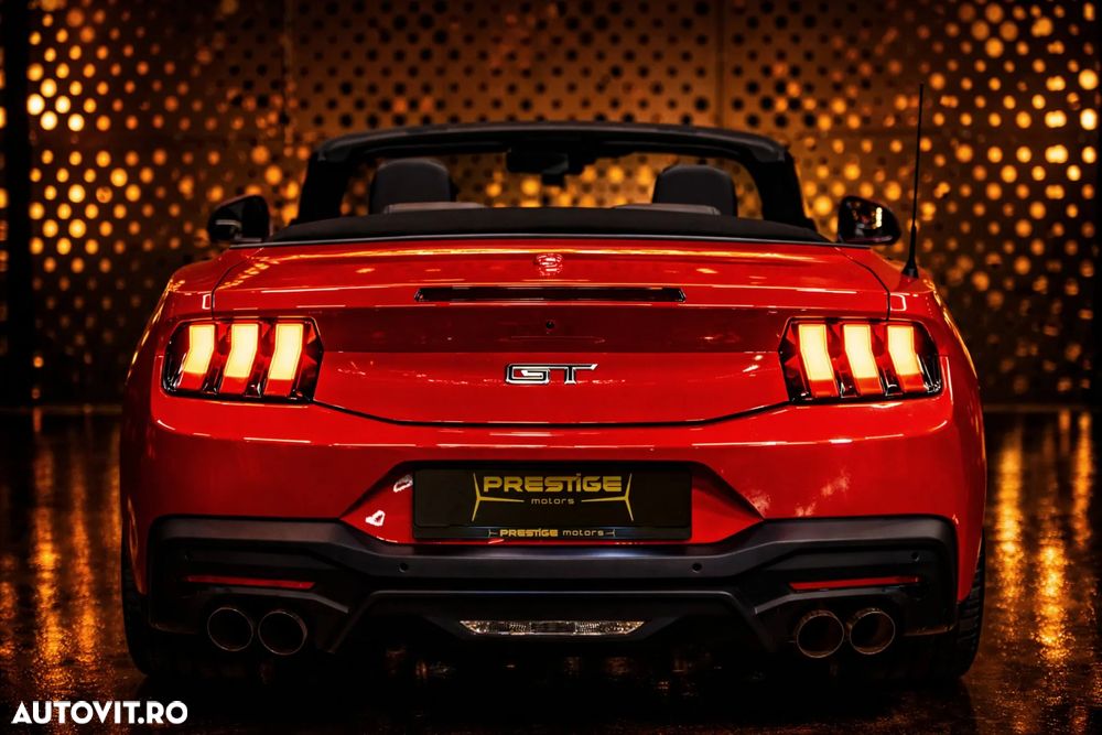 Ford Mustang - 10