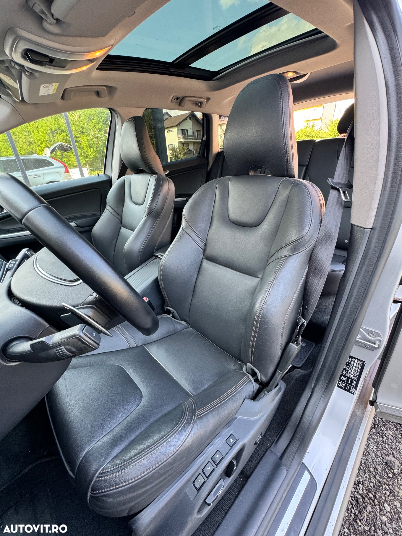 Volvo XC 60 D4 Geartronic Linje Inscription - 36
