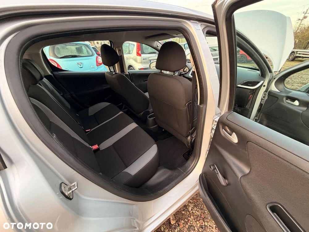 Peugeot 207 1.4 - 11