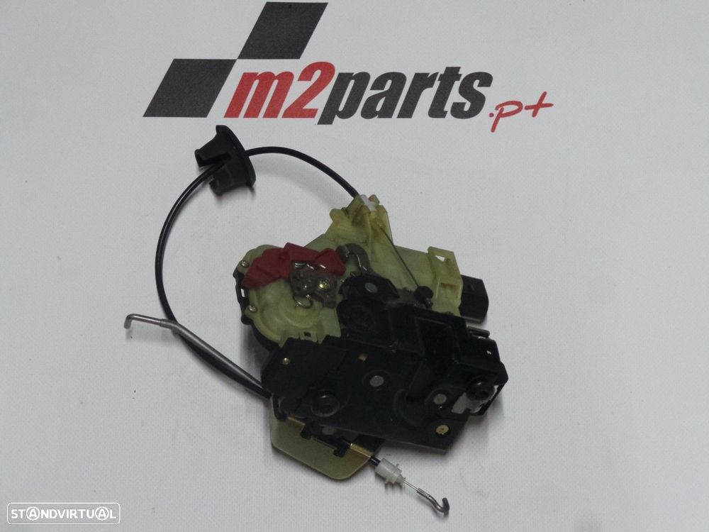 Fecho da porta Esquerdo/Trás Seminovo/ Original AUDI A6 (4B2, C5) 4B0839015E - 2