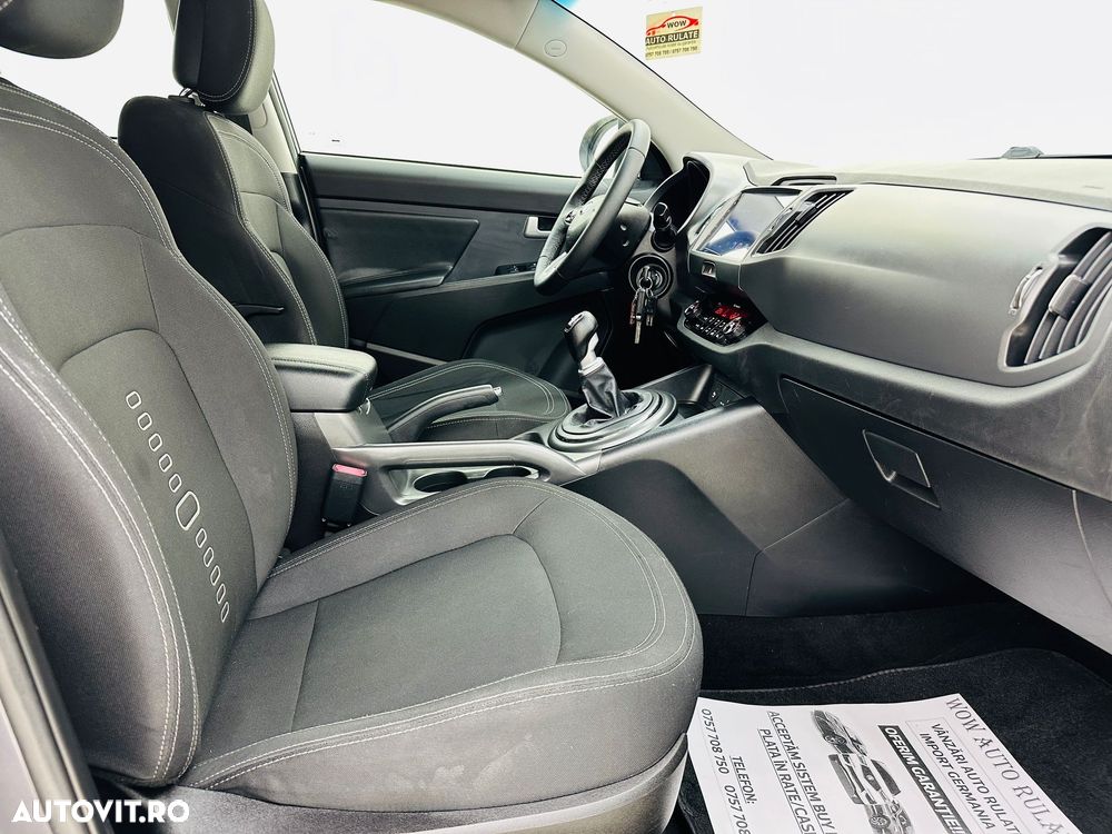 Kia Sportage 2.0 CRDI 4WD Dream-Team Edition - 11