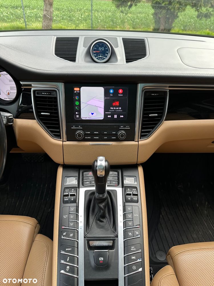 Porsche Macan - 13