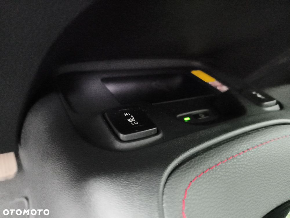 Toyota Corolla - 25
