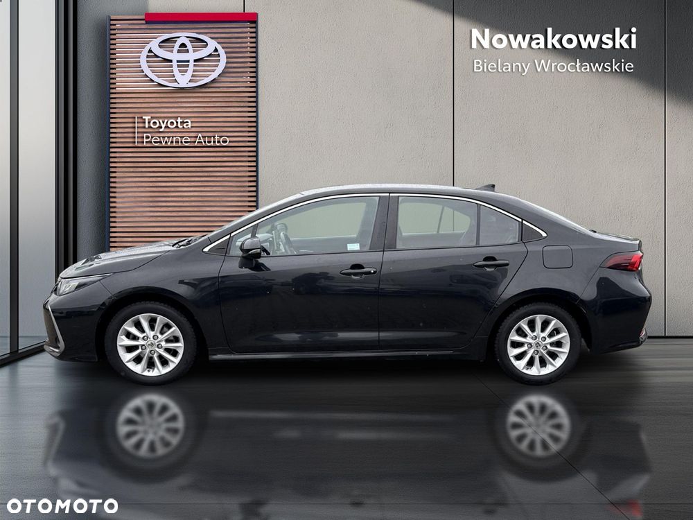 Toyota Corolla - 2