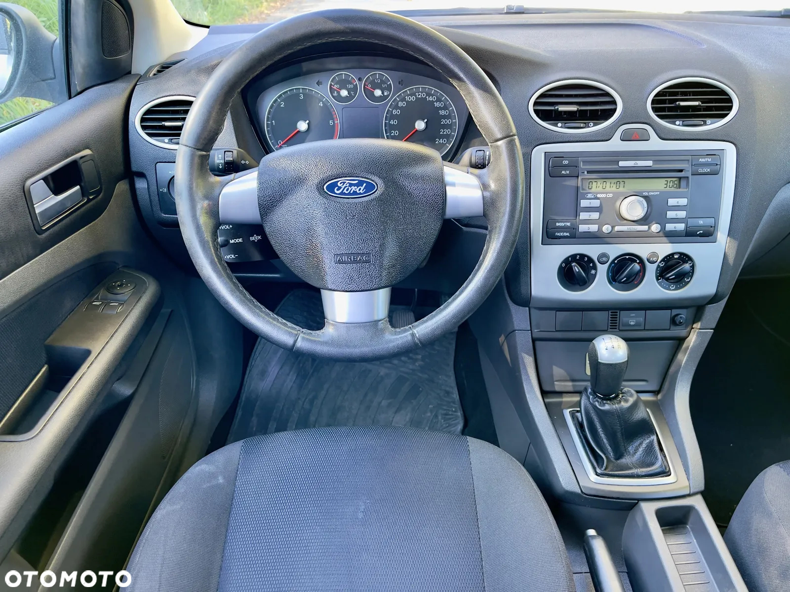 Ford Focus - 9