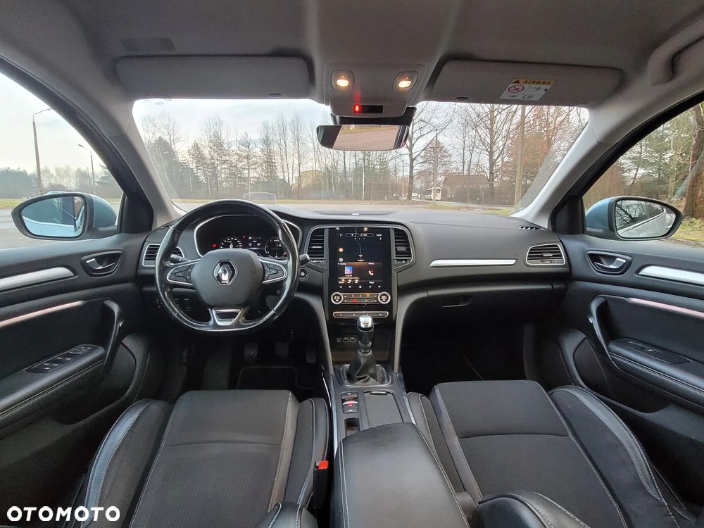 Renault Megane 1.5 Blue dCi Intens - 16