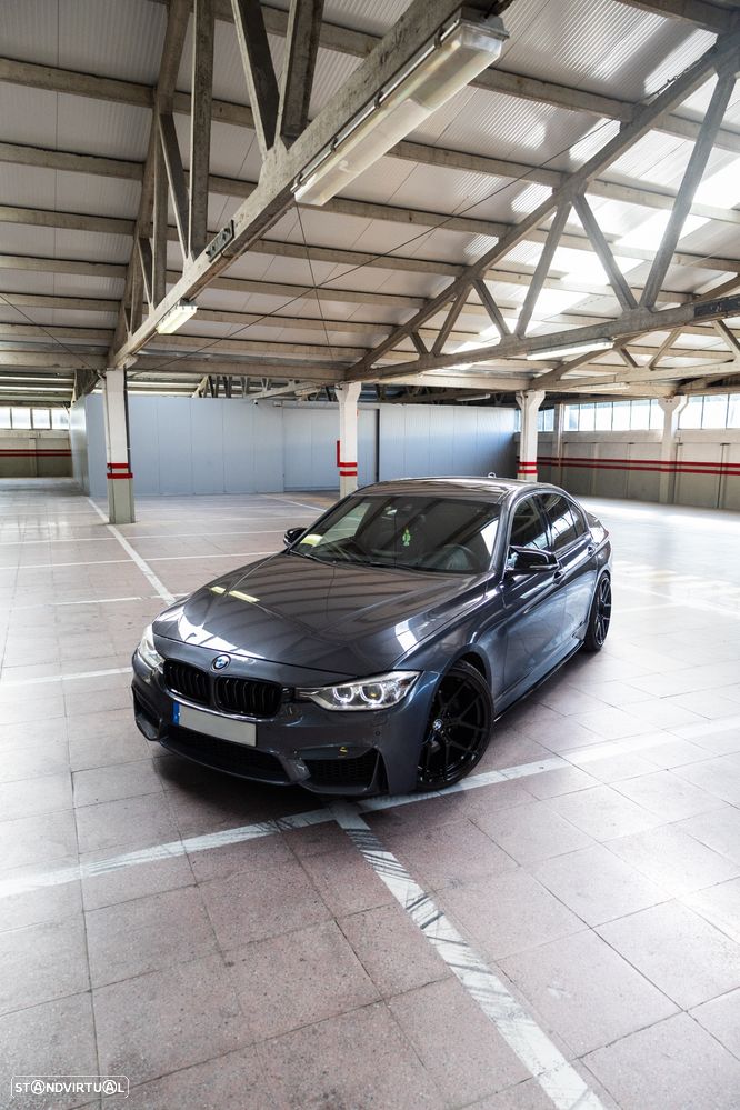 BMW 320 d Auto Pack M - 3