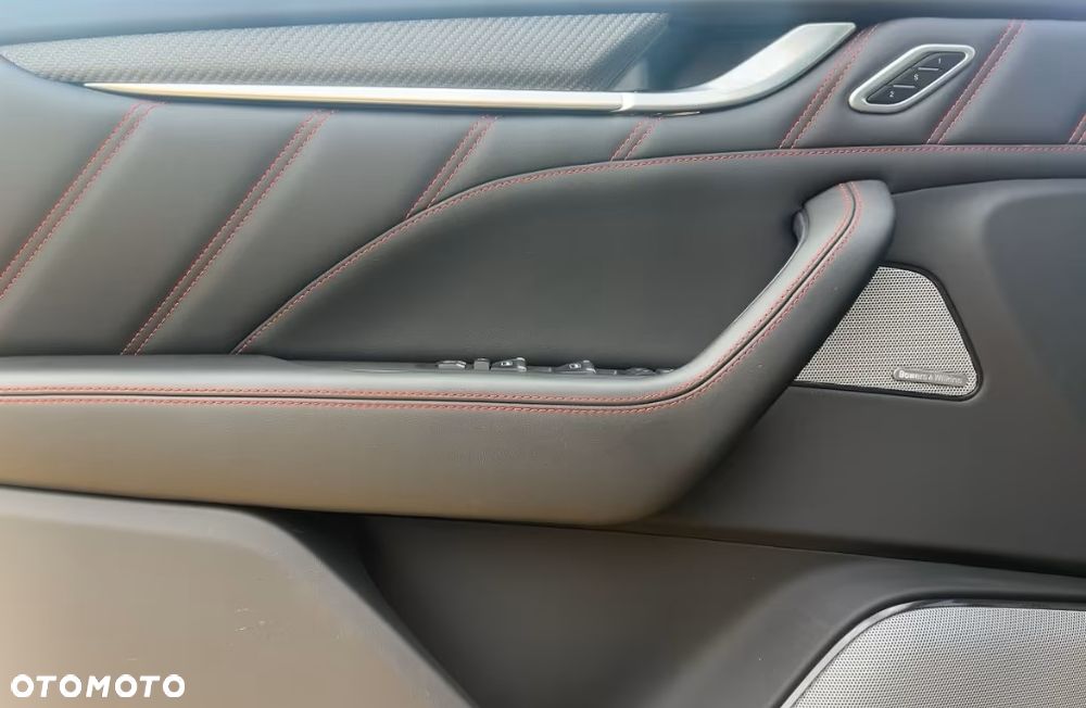 Maserati Levante Trofeo Q4 - 9