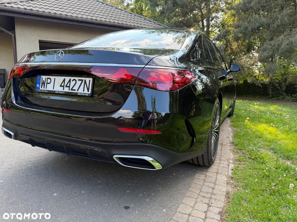 Mercedes-Benz Klasa E 220 d mHEV 4-Matic AMG 9G-Tronic - 3