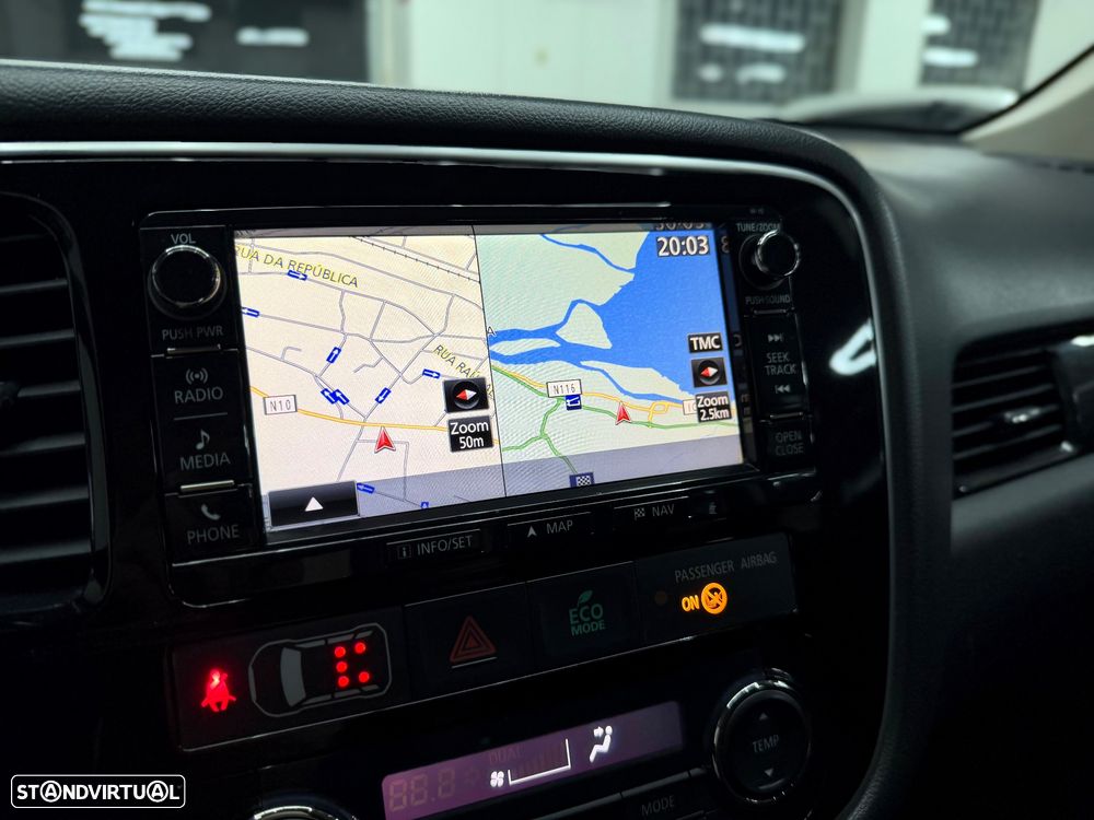 Mitsubishi Outlander 2.2 DI-D Instyle Navi - 18