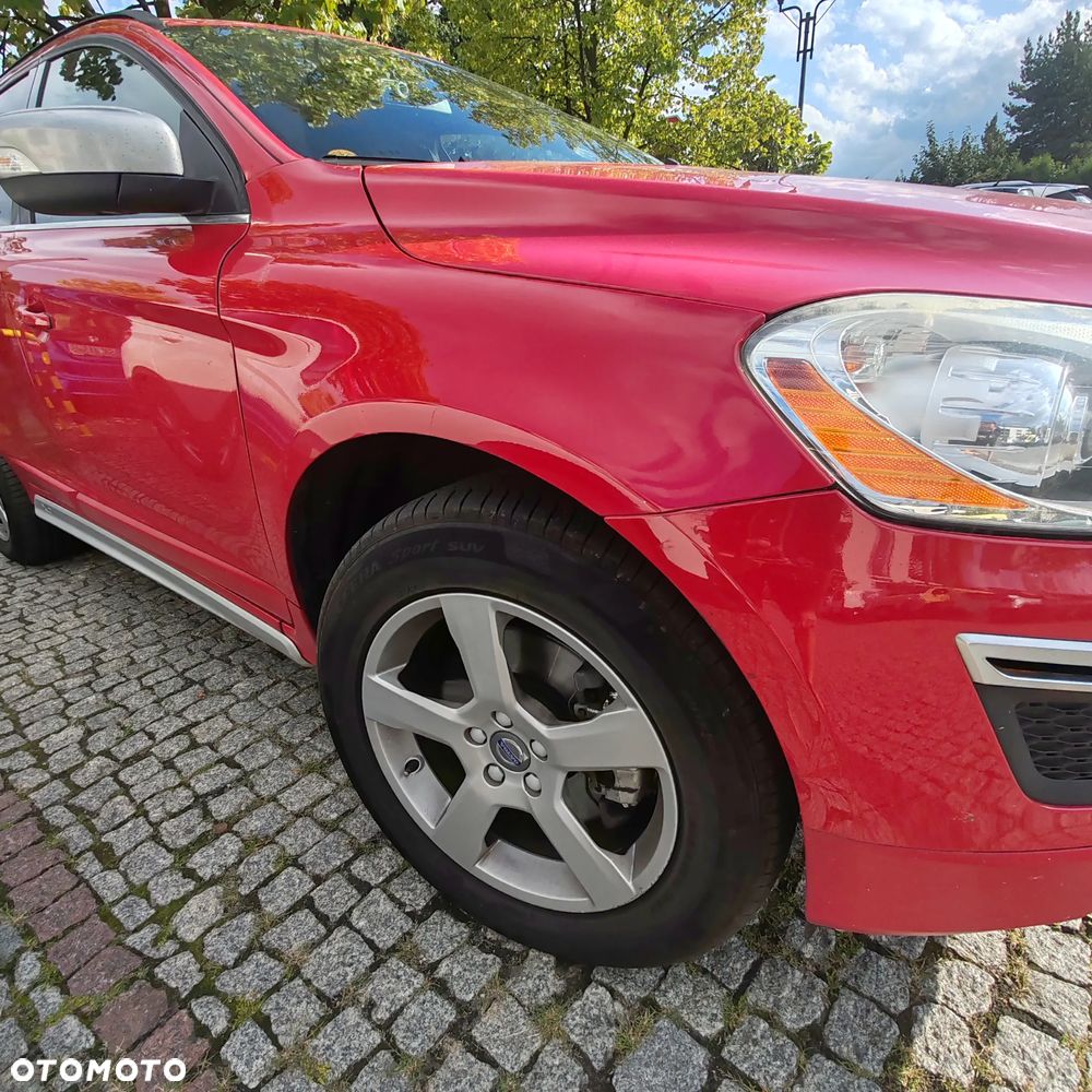 Volvo XC 60 D4 R-Design - 4