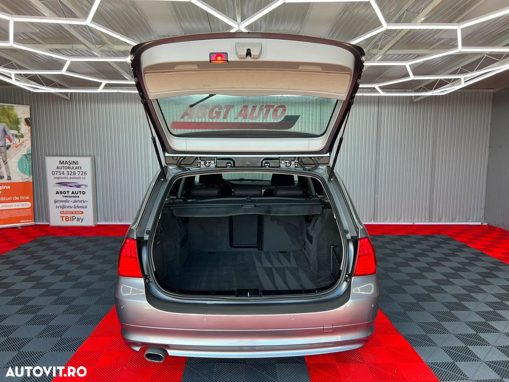 BMW Seria 3 320d xDrive DPF Aut. - 18