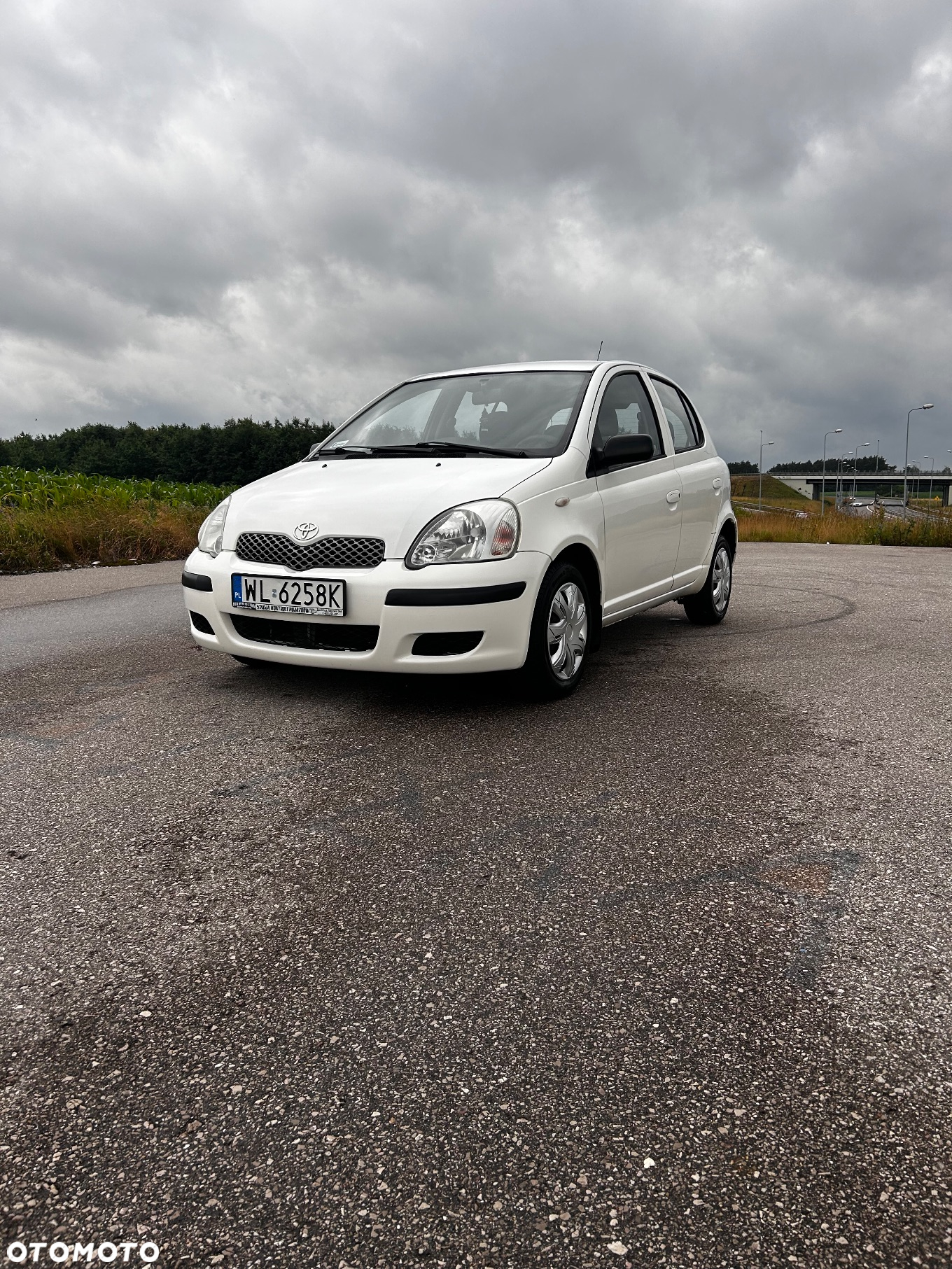 Toyota Yaris - 8
