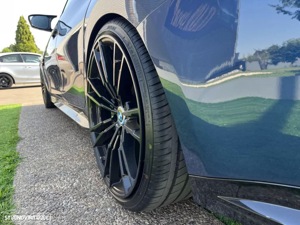 BMW 320 d Aut. M Sport - 14