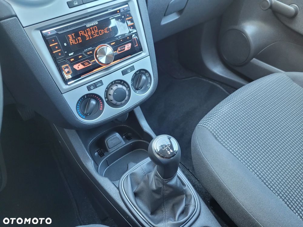 Opel Corsa - 15