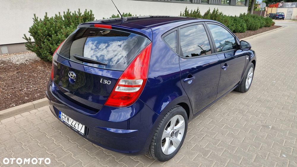 Hyundai i30 1.6 Automatik Style - 6