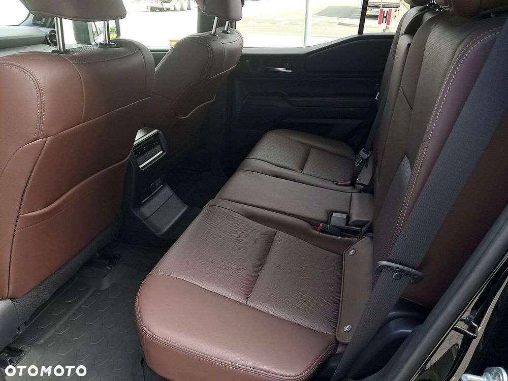 Toyota Land Cruiser LC 2.8 D-4D Executive - 11