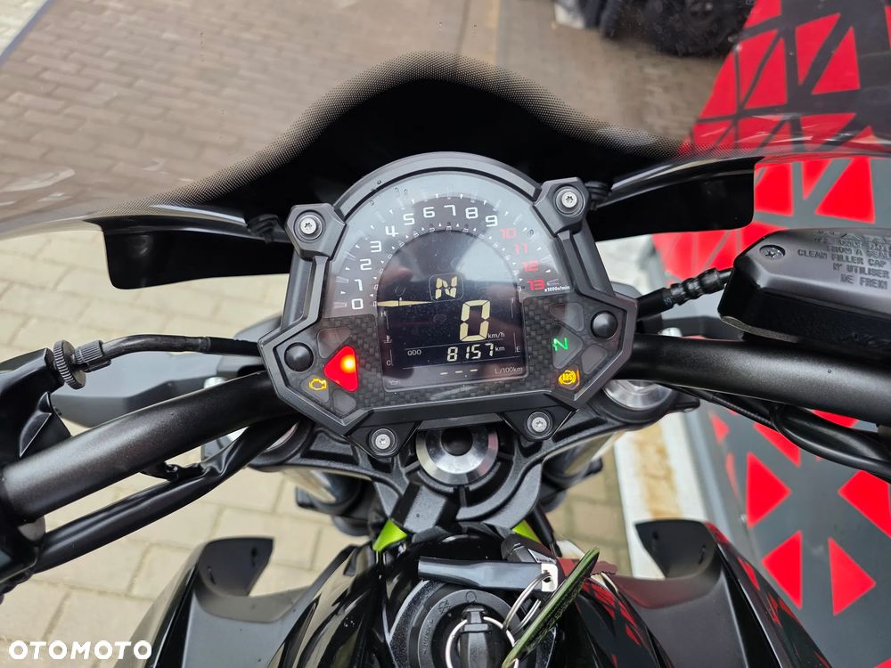 Kawasaki Z 650 - 19