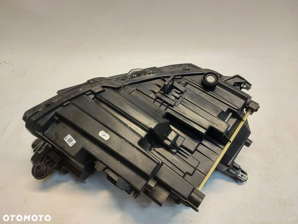 Audi Q4 E-TRON 89A 89E LAMPA LED LEWY PRZÓD 89A941033A RHD - 3