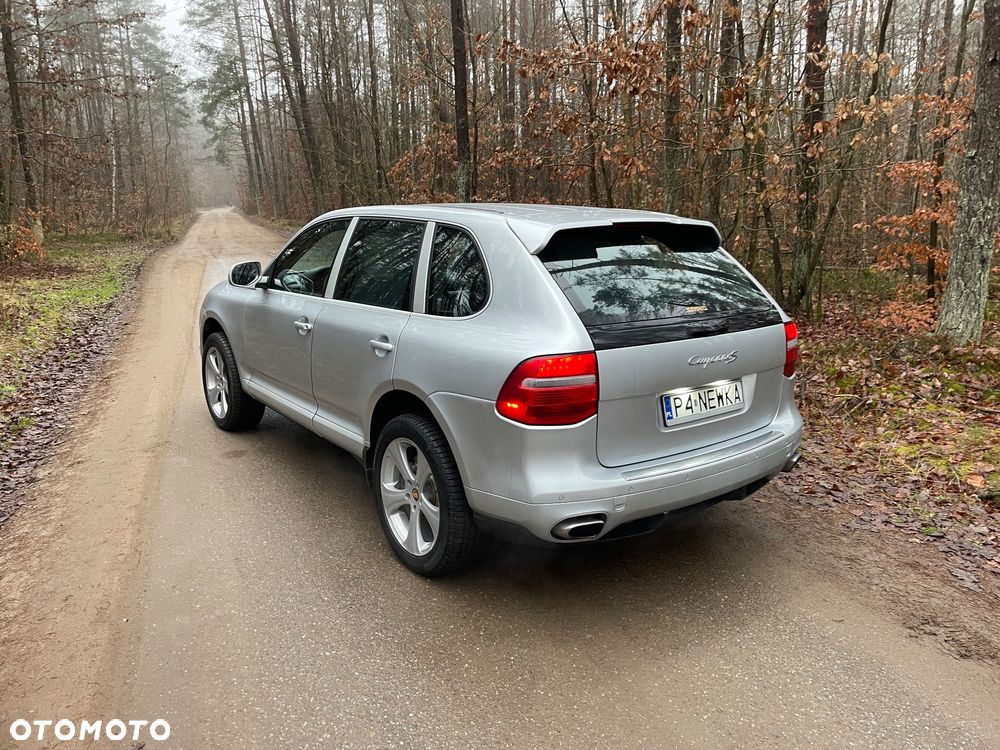 Porsche Cayenne S Tiptronic - 2
