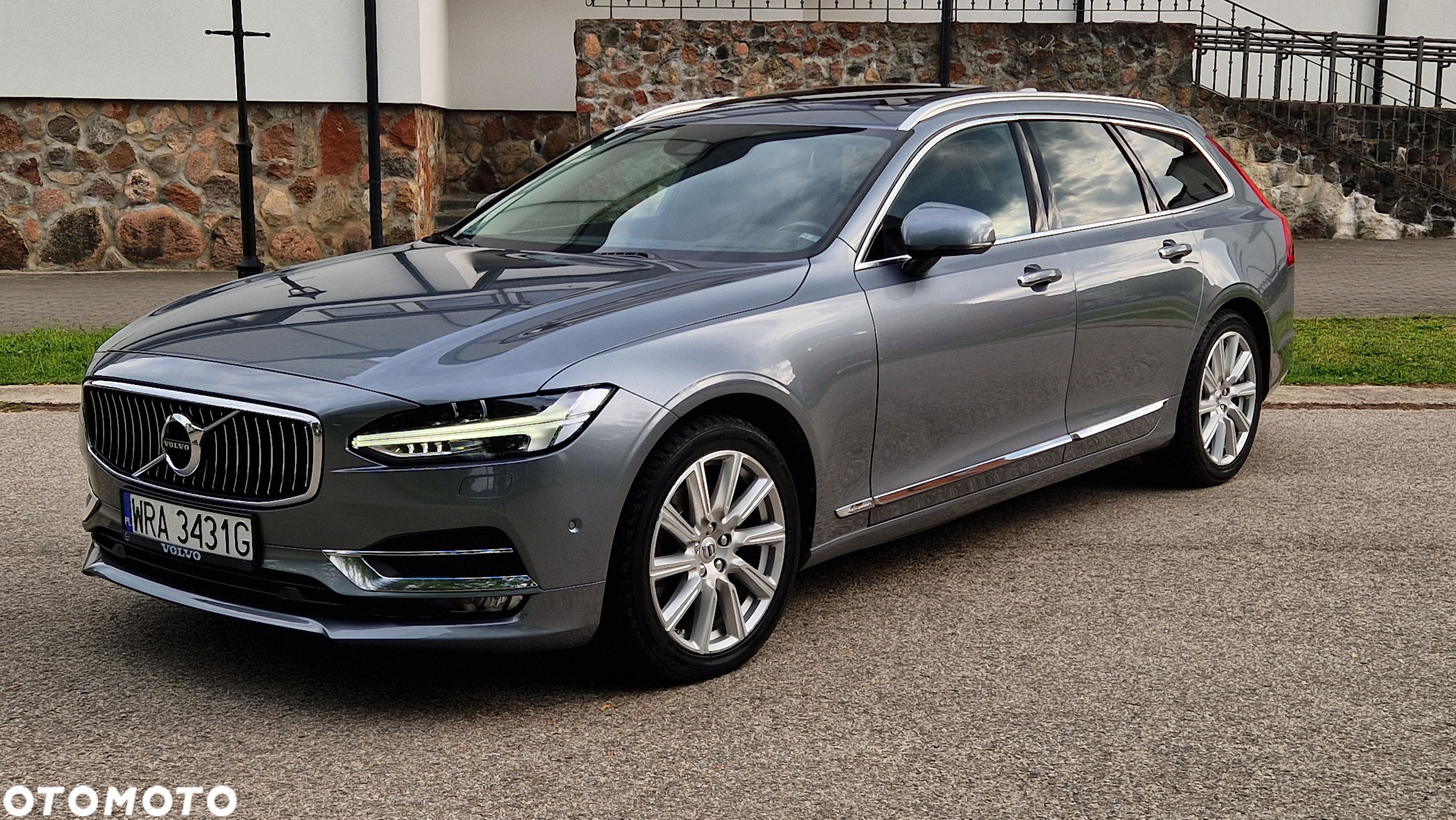 Volvo V90 D4 Inscription - 1