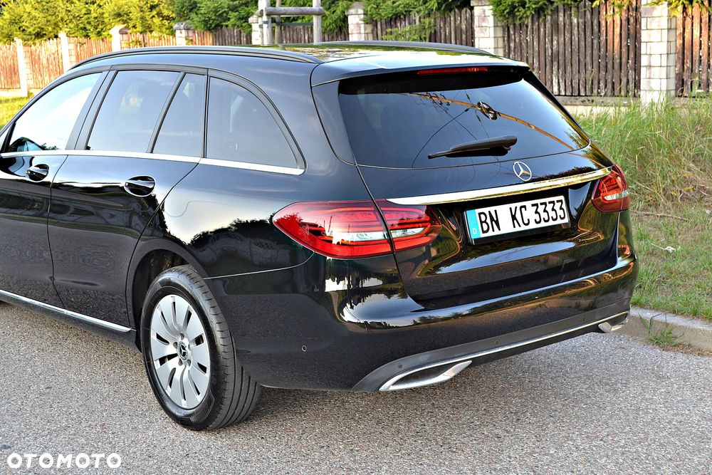 Mercedes-Benz Klasa C 220 d 9G-TRONIC Exclusive - 11