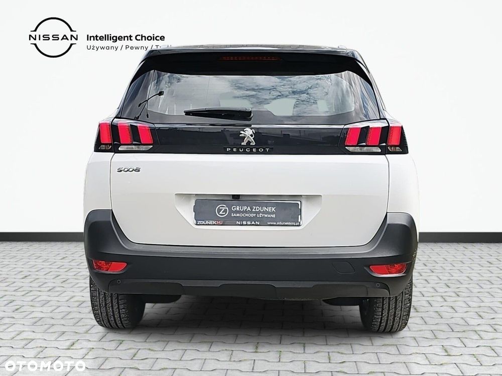 Peugeot 5008 - 7