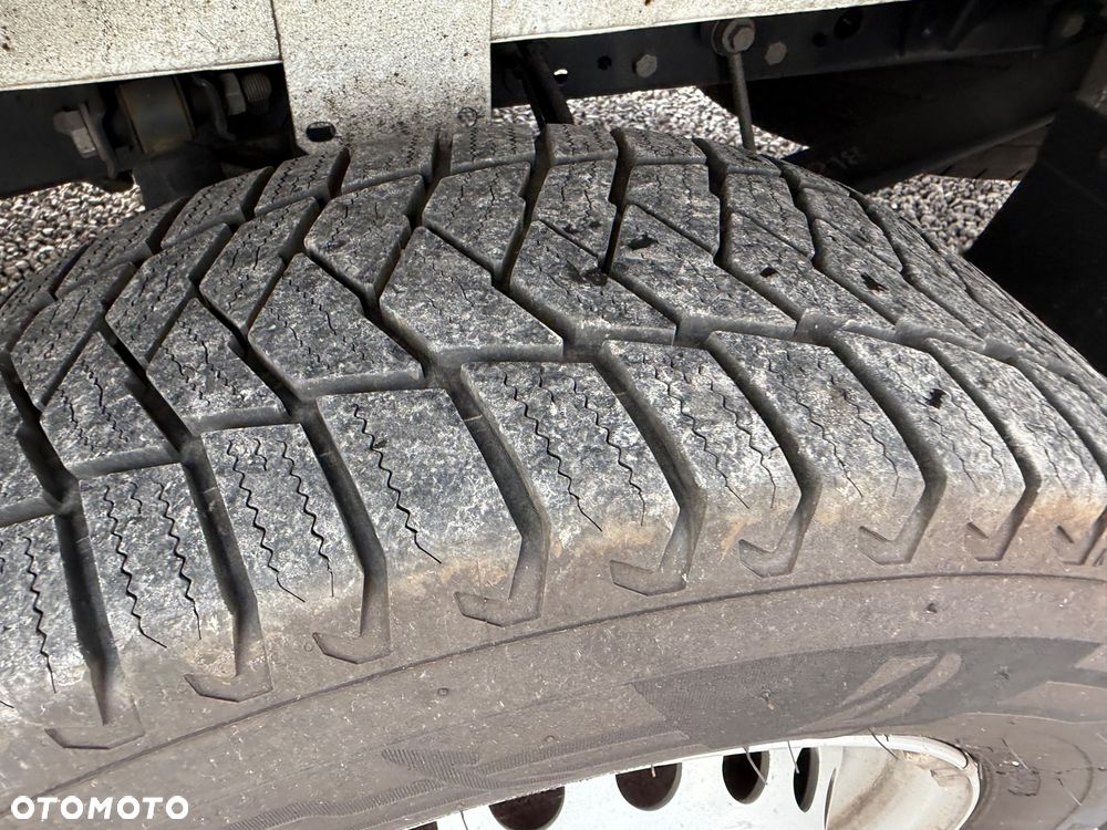 Iveco Daily Brygadówka 7 os Kamera Bagażnik GWARNACJA - 10