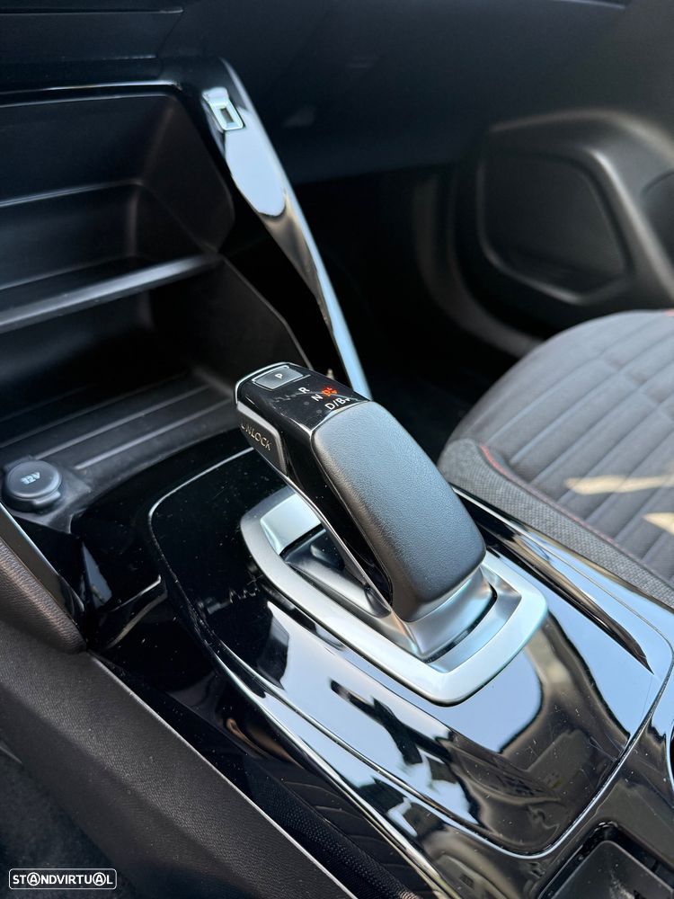 Peugeot e-2008 Active Pack - 12