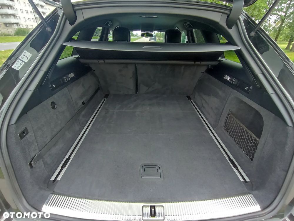 Audi A6 Avant - 36