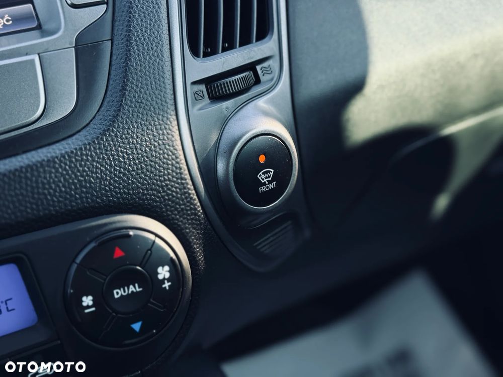 Hyundai ix35 1.7 CRDi 2WD blue Trend - 31